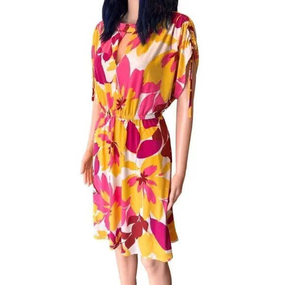 ✨ Maggy London Floral Matte Jersey Mini Dress 8 NWT Yellow Pink Short Sleeve - Picture 4 of 6